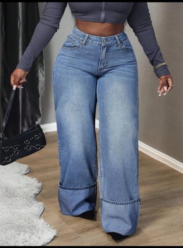 Slaydiva Plus Size Women Versatile Denim Jeans