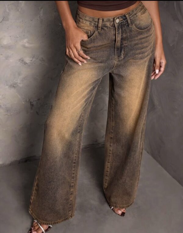 Bottom pocket loose fit Denim