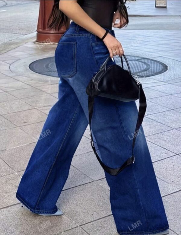 Women’s Plain Minimalist Straight-Leg Casual Jeans